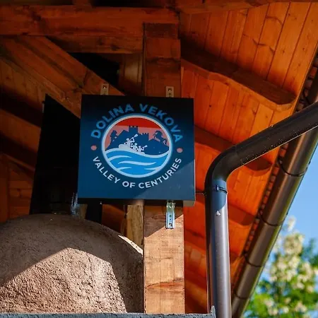 Dolina Vekova 2 *
