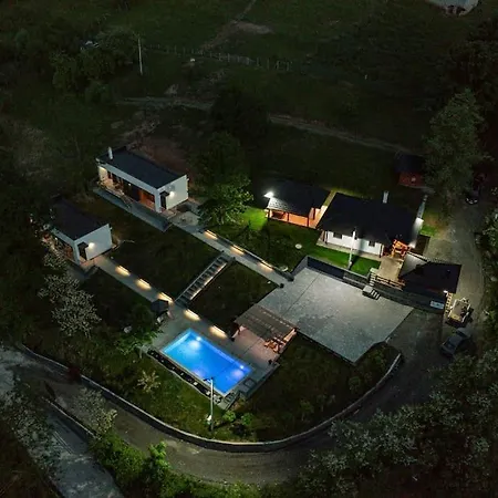 Daire Dolina Vekova 2 *